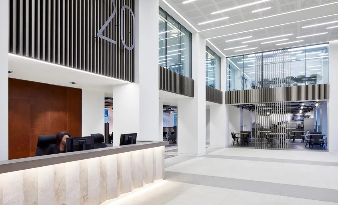 LED linear lights create an unexpected visual feast!