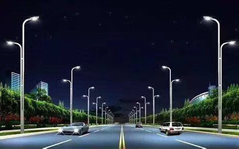Compared with LED street lights and solar street lights, which one is better?